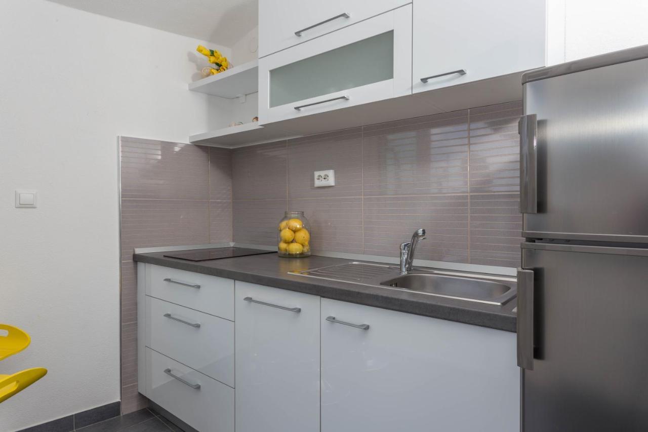 Apartment Tasina Хвар Екстер'єр фото