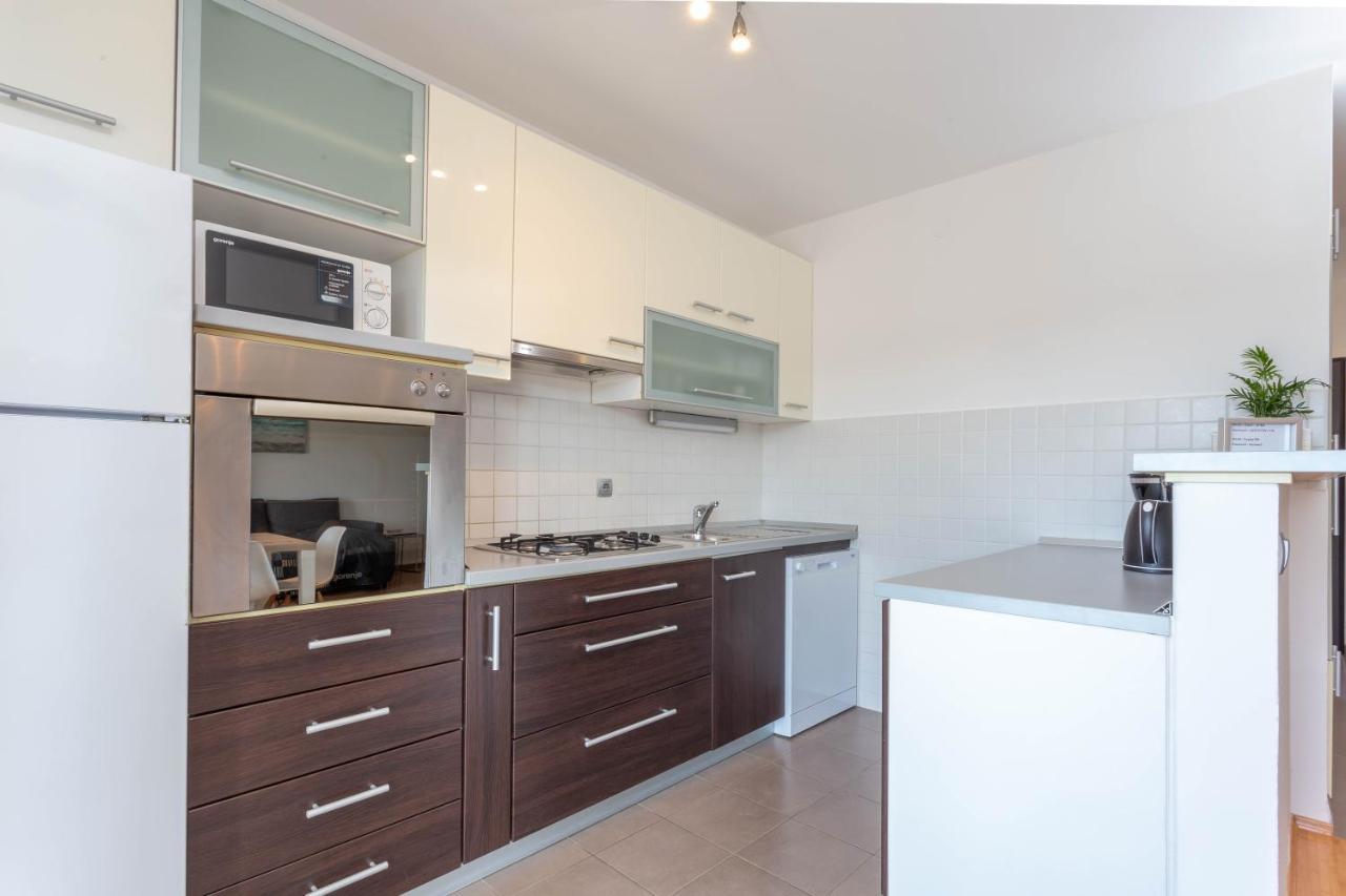 Apartment Tasina Хвар Екстер'єр фото