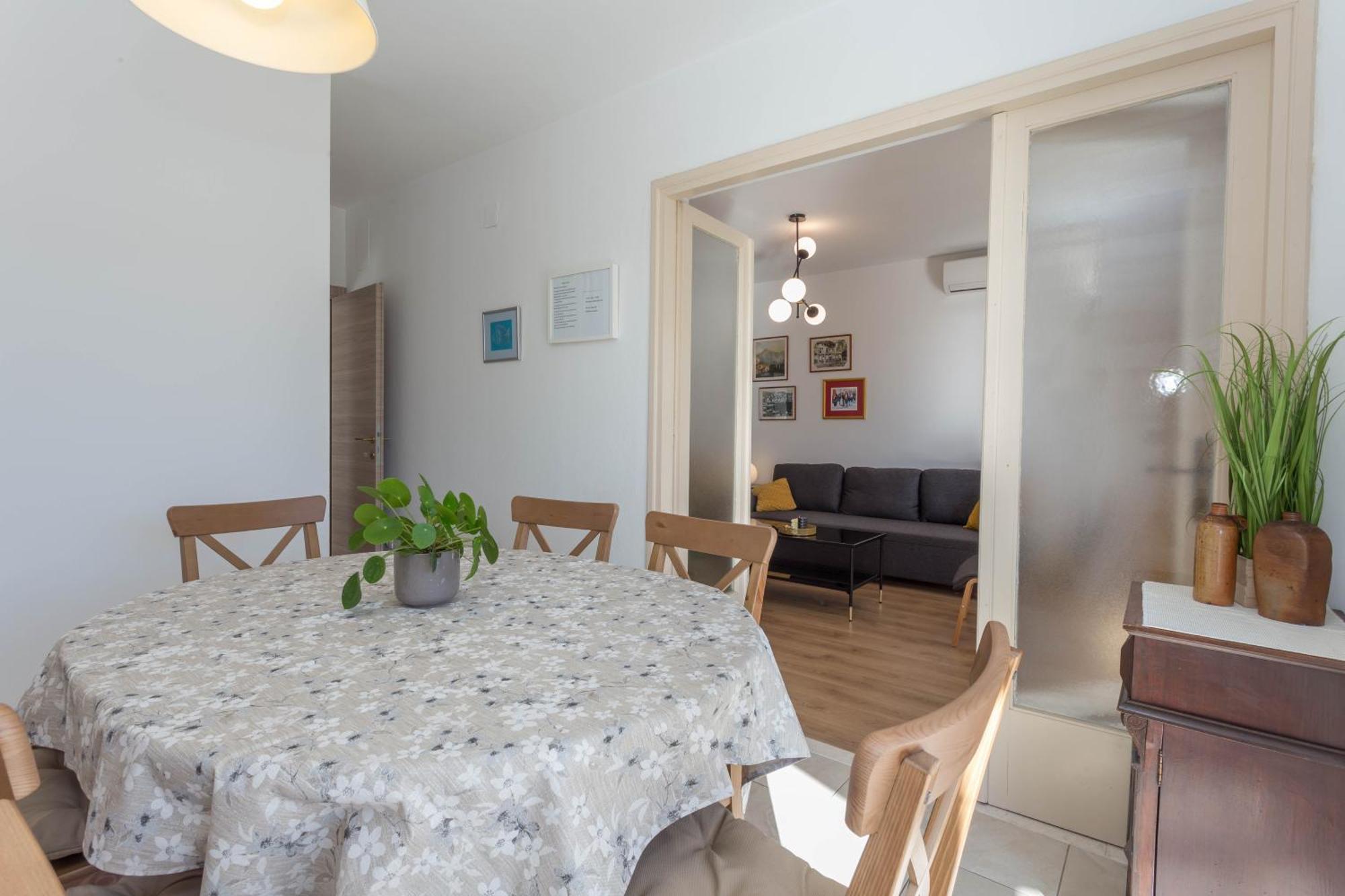 Apartment Tasina Хвар Екстер'єр фото