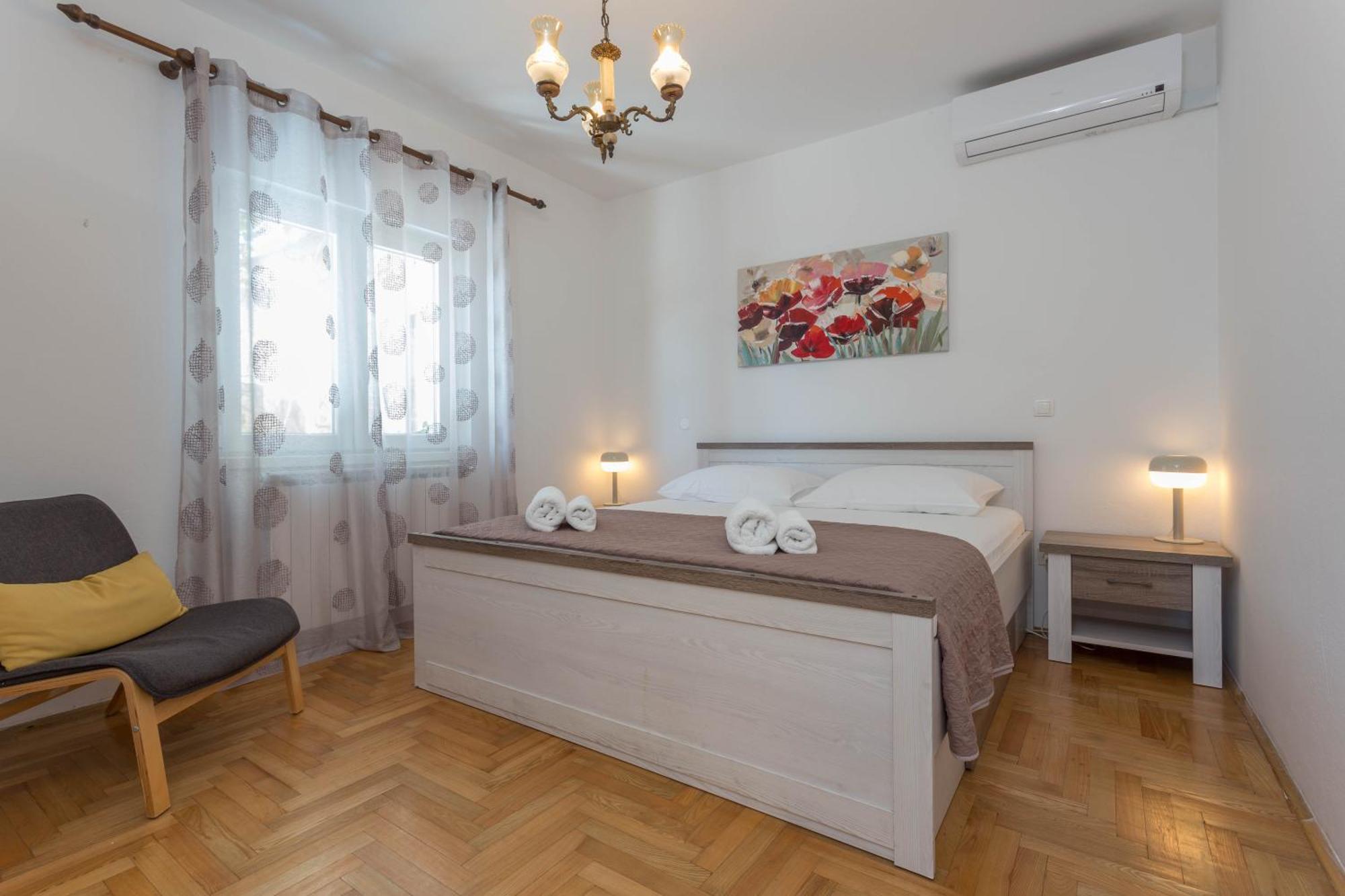 Apartment Tasina Хвар Екстер'єр фото