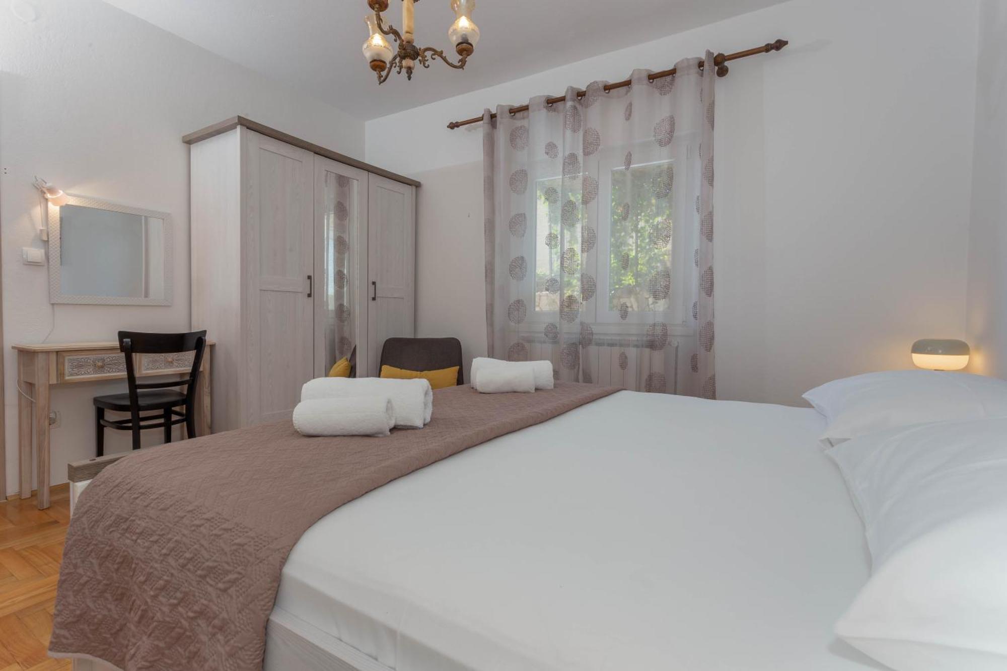 Apartment Tasina Хвар Екстер'єр фото